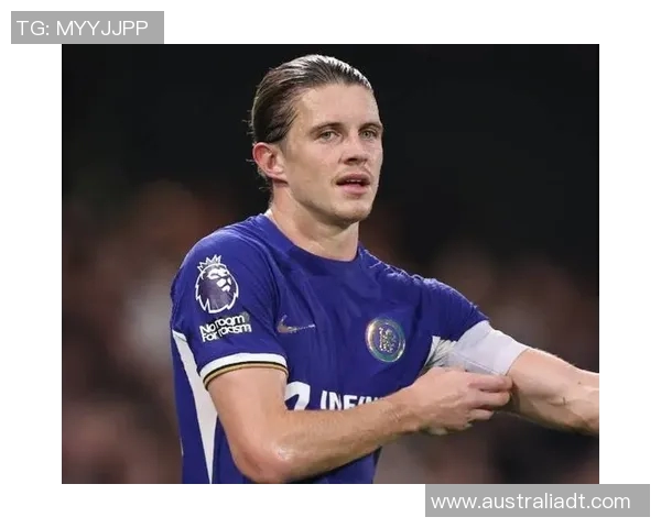 多特蒙德新援中场卡利希加盟，助力球队迈向未来