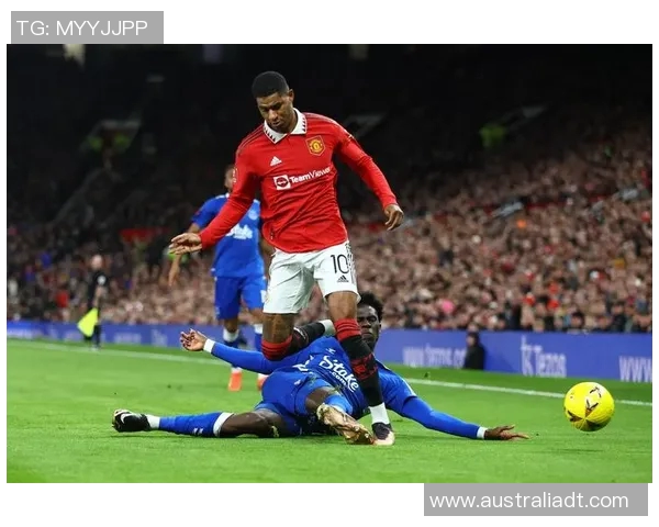 汉诺威保级曙光，连胜拉什福德再现希望