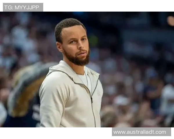 勇士胜雷霆,库里闪击44分再现神奇之夜 勇士胜雷霆,库里闪击44分再现神奇之夜