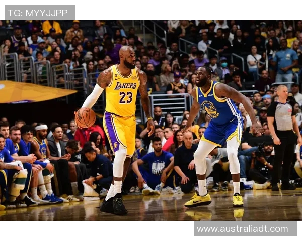 詹姆斯独得30+，湖人胜魔术